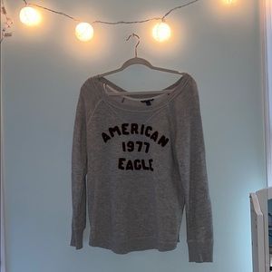 Off shoulder Gray American Eagle Long-Sleeve